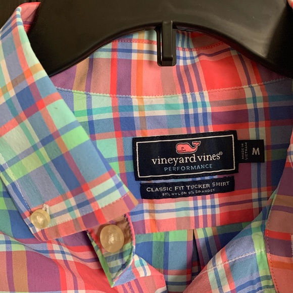 Vineyard vines shirt - Picture 2 of 4